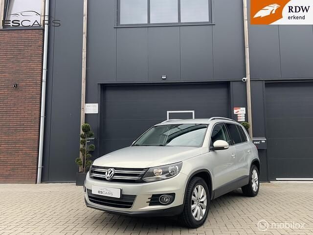 Grijs Gebruikt 2011 VW Tiguan Sport SUV | € 9.990 (Eerlijke prijs) - Afbeelding 1/4