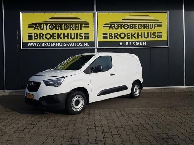 Wit Gebruikt 2019 Opel Combo Selection MPV | € 2.999 (Eerlijke prijs) - Afbeelding 1/4