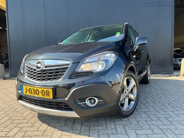 Zwart Gebruikt 2014 Opel Mokka SUV | € 10.995 (Eerlijke prijs) - Afbeelding 1/4