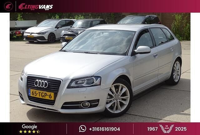 Grijs, metallic lak Gebruikt 2012 Audi A3 Sportback Ambition Hatchback | € 8.950 (Eerlijke prijs) - Afbeelding 1/4