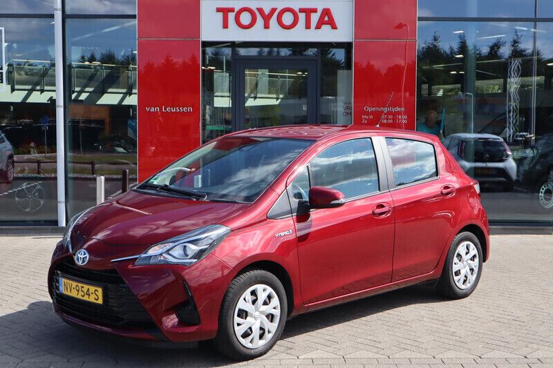 Gebruikt 2017 Toyota Yaris Hybrid | € 14.489 - Afbeelding 1/1