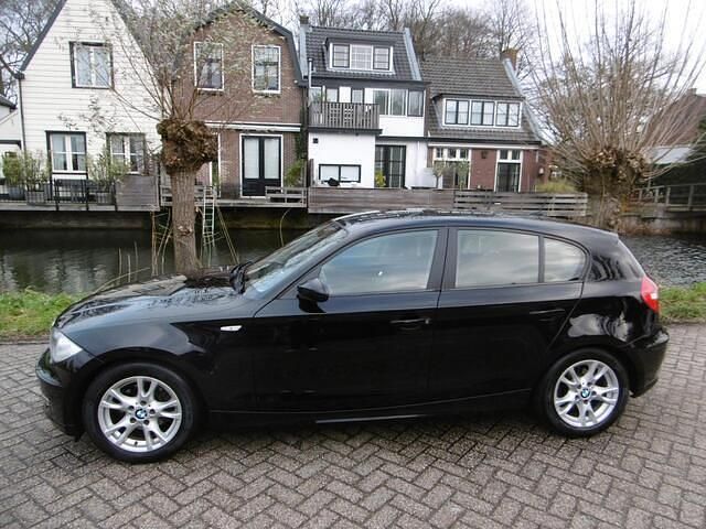 Occasion BMW 116 123 PK (90 kW) 2009 Zwart Hatchback