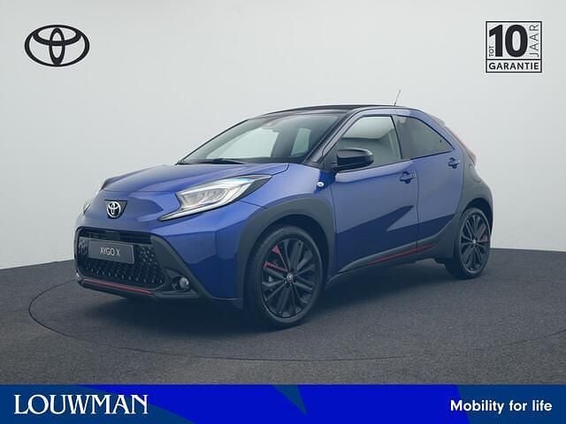 Blauw Gebruikt 2025 Toyota Aygo X Design SUV | € 27.990 - Afbeelding 1/4