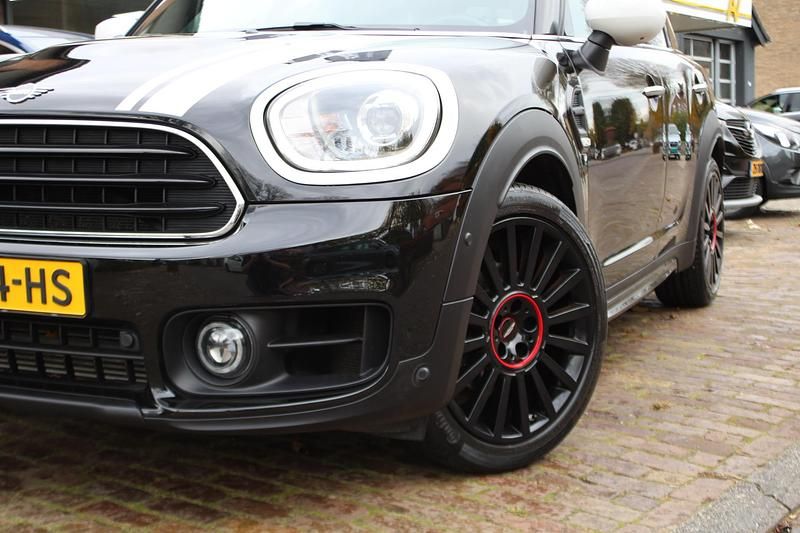 Occasion Mini Cooper Countryman Business 136 PK (100 kW) 2020 Zwart (metallic) SUV