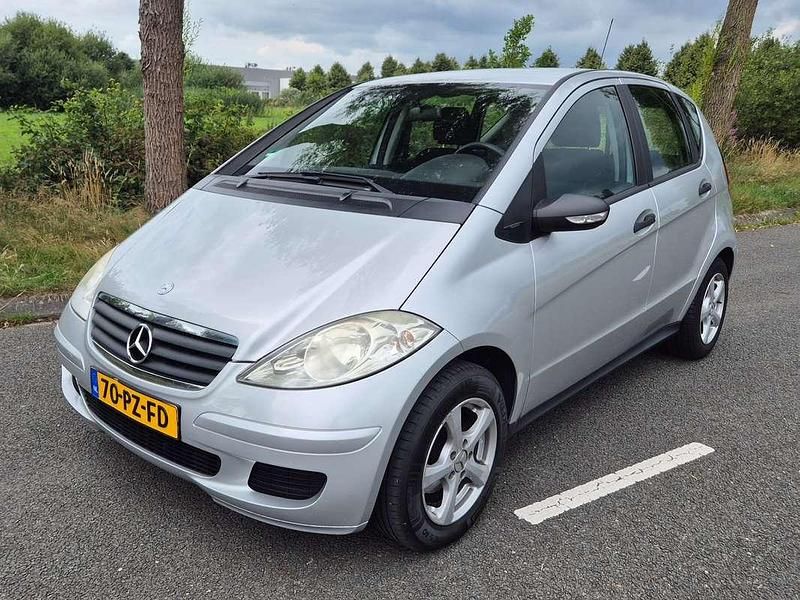 Zilver Gebruikt 2005 Mercedes A150 Classic Stationwagen | € 1.900 (Eerlijke prijs) - Afbeelding 1/4