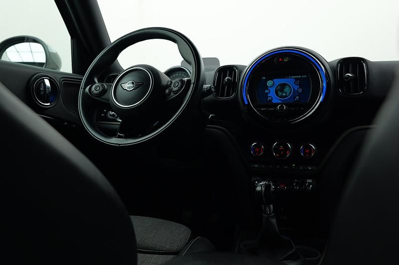 Occasion Mini One Countryman 102 PK (75 kW) 2021 Zwart SUV