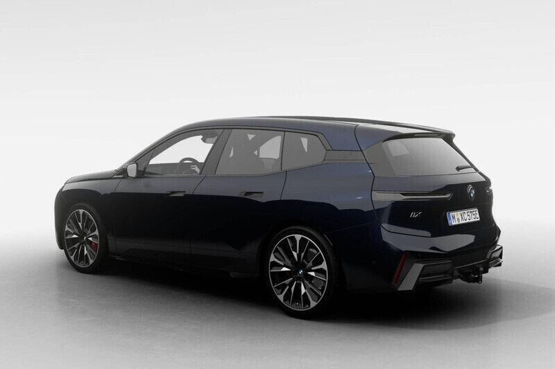 Nieuw BMW iX Comfort Edition 484 kW (659 PK) 2025 M carbonschwarz metallic (zwart metallic) SUV