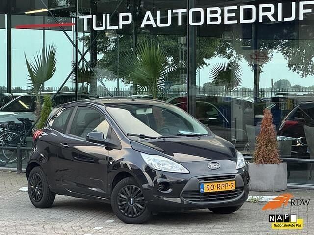 Zwart Gebruikt 2011 Ford Ka Cool & Sound Edition Hatchback | € 2.449 (Eerlijke prijs) - Afbeelding 1/4