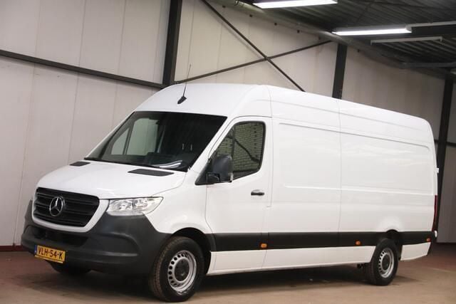 Wit Gebruikt 2021 Mercedes Sprinter Van | € 27.900 (Eerlijke prijs) - Afbeelding 1/4
