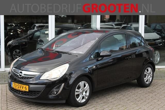 Zwart Gebruikt 2011 Opel Corsa Cosmo Hatchback | € 1.999 (Eerlijke prijs) - Afbeelding 1/4