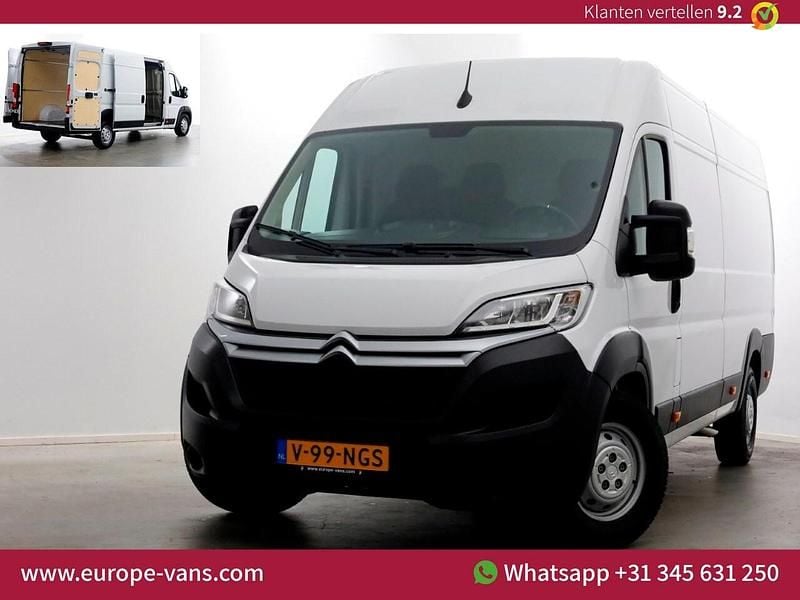 Wit Gebruikt 2024 Citroën Jumper MPV | € 21.950 (Eerlijke prijs) - Afbeelding 1/3