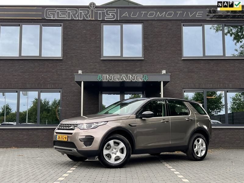 Grijs Gebruikt 2016 Land Rover Discovery Sport SE SUV | € 12.500 (Eerlijke prijs) - Afbeelding 1/4
