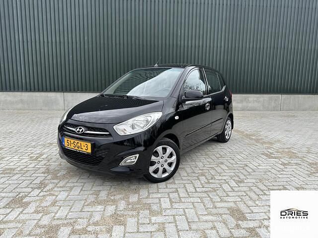 Zwart Gebruikt 2011 Hyundai i10 Hatchback | € 3.250 (Eerlijke prijs) - Afbeelding 1/4