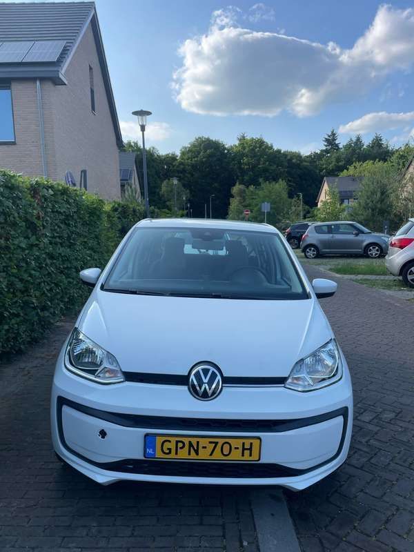 Wit Gebruikt 2021 VW up! Hatchback | € 9.500 (Goede deal) - Afbeelding 1/4