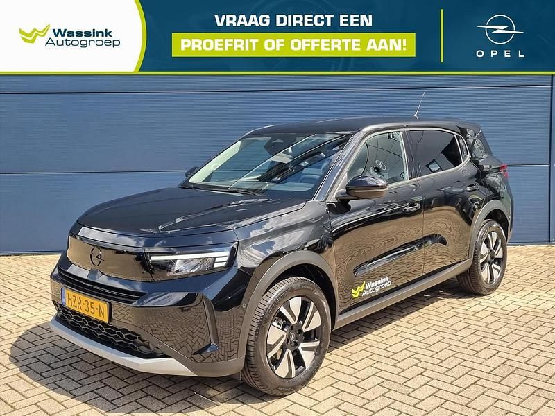 Zwart Nieuw 2025 Opel Frontera SUV | € 34.635 (Iets duurder) - Afbeelding 1/3