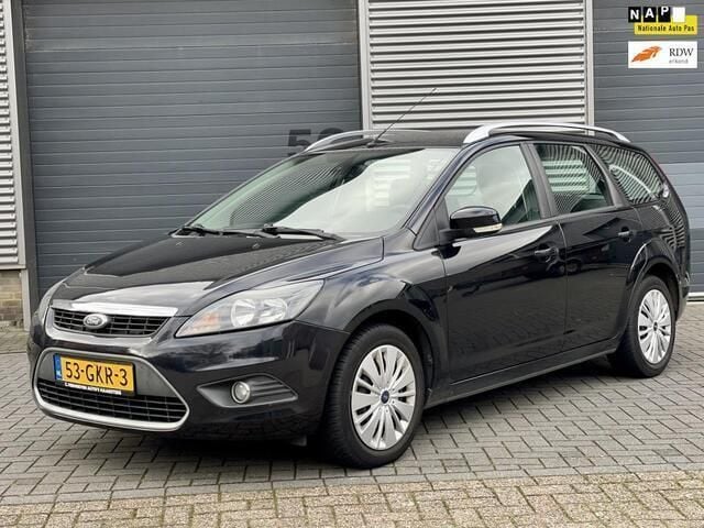 Zwart Gebruikt 2008 Ford Focus Titanium Stationwagen | € 2.350 (Eerlijke prijs) - Afbeelding 1/4