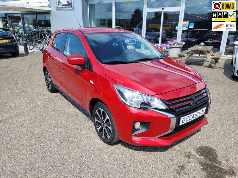 Hatchback Gebruikt 2023 Mitsubishi Space Star Instyle Hatchback | € 16.950 (Goede deal) - Afbeelding 1/4