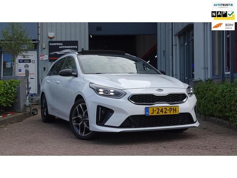 Wit Gebruikt 2020 Kia Ceed GT-Line Stationwagen | € 16.950 (Goede deal) - Afbeelding 1/4