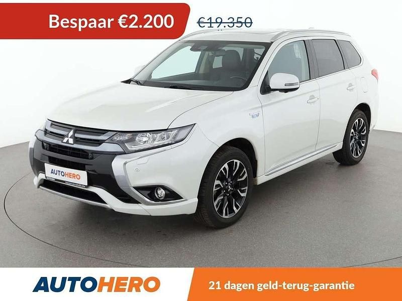 Wit Gebruikt 2018 Mitsubishi Outlander P-HEV Top SUV | € 17.349 (Super prijs) - Afbeelding 1/3