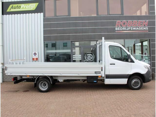 Wit Nieuw 2024 Mercedes Sprinter Van | € 52.750 - Afbeelding 1/4