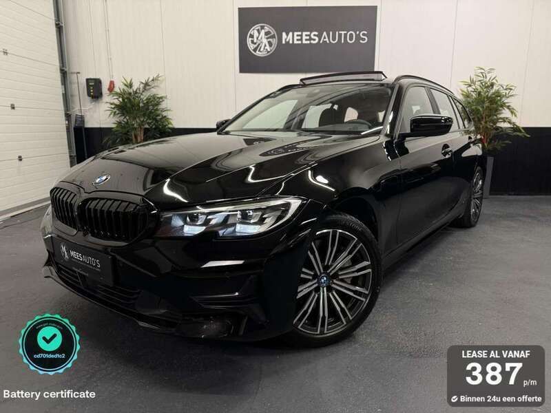 Zwart Gebruikt 2021 BMW 330e Executive Stationwagen | € 28.950 (Goede deal) - Afbeelding 1/4