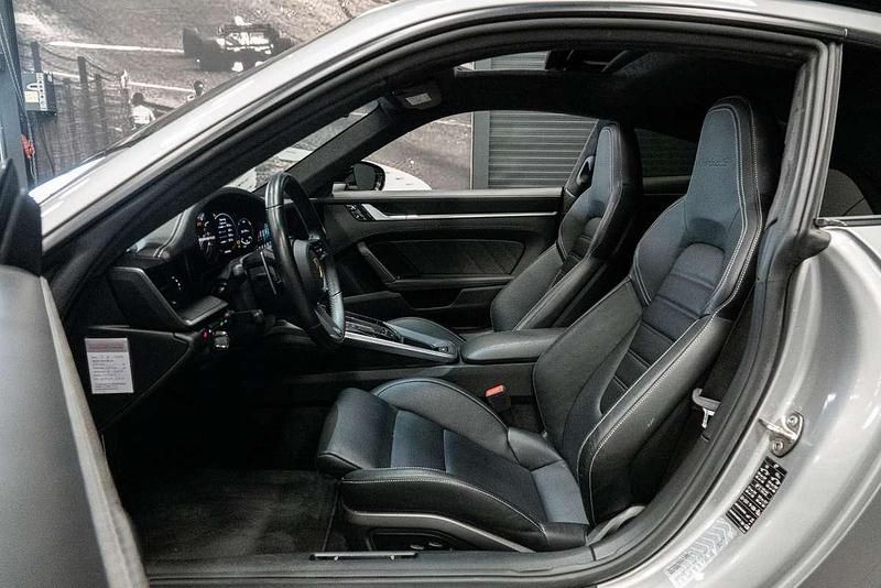 Occasion Porsche 992 650 PK (478 kW) 2020 Zilver Coupé