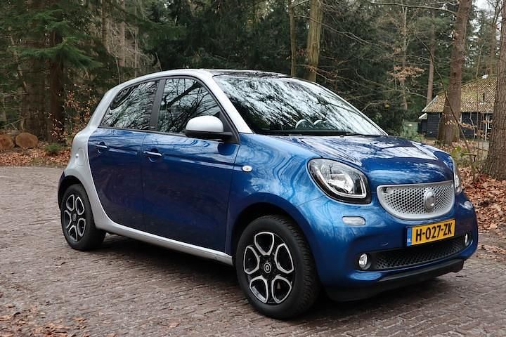 Occasion Smart ForFour Prime 90 PK (66 kW) 2015 Zilver Hatchback