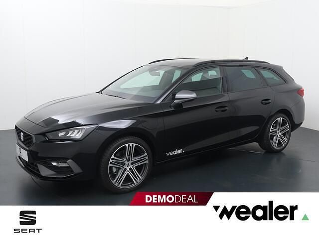 Zwart, metallic lak Gebruikt 2025 Seat Leon ST FR Stationwagen | € 36.440 - Afbeelding 1/4