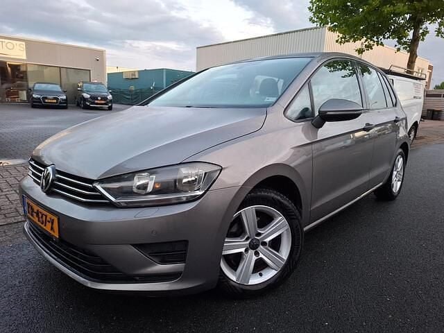 Grijs Occasion 2015 VW Golf Sportsvan Highline MPV | € 8.350 (Eerlijke prijs) - Afbeelding 1/4