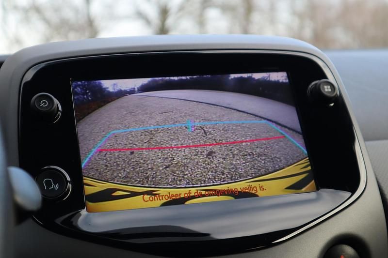 Occasion Peugeot 108 Active 74 PK (54 kW) 2019 Wit Hatchback