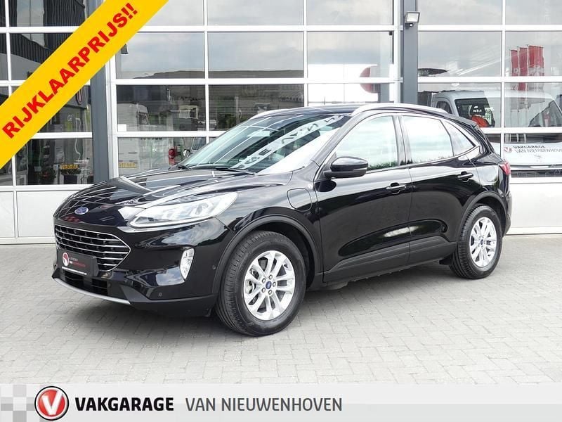 Zwart Gebruikt 2021 Ford Kuga Titanium SUV | € 22.995 (Eerlijke prijs) - Afbeelding 1/2