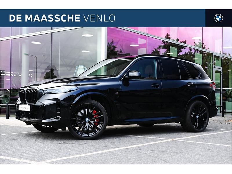 Zwart Gebruikt 2025 BMW X5 Executive SUV | € 108.950 (Duur) - Afbeelding 1/4