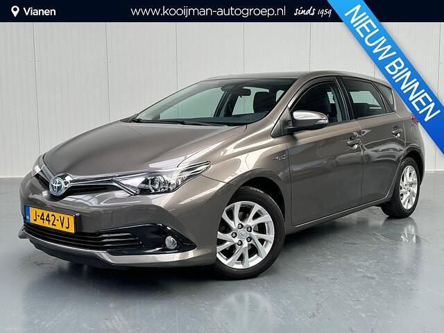 Bruin Gebruikt 2017 Toyota Auris Hatchback | € 14.950 (Eerlijke prijs) - Afbeelding 1/4