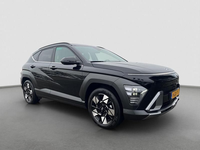 Occasion Hyundai Kona Premium 142 PK (104 kW) 2025 Zwart SUV