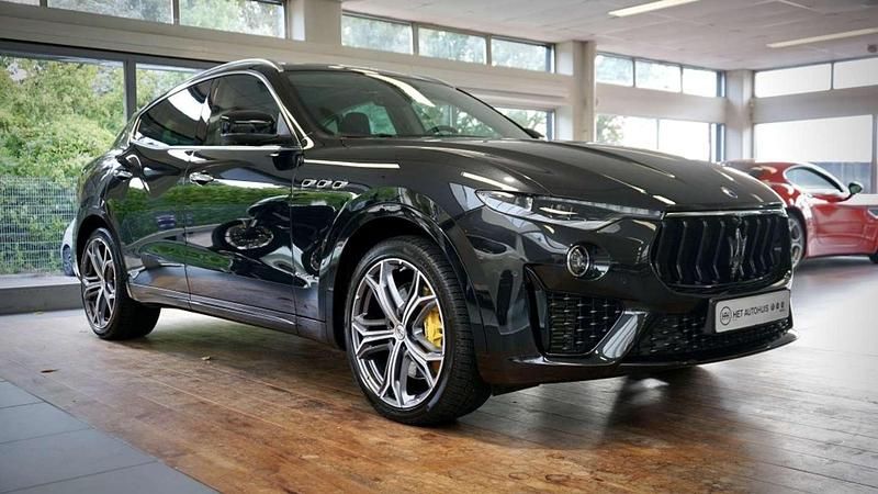 Zwart Gebruikt 2021 Maserati Levante SUV | € 84.950 - Afbeelding 1/4