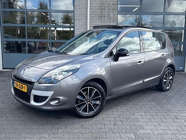 Grijs, metallic lak Gebruikt 2012 Renault Scénic III Bose Edition MPV | € 7.450 (Eerlijke prijs) - Afbeelding 1/4