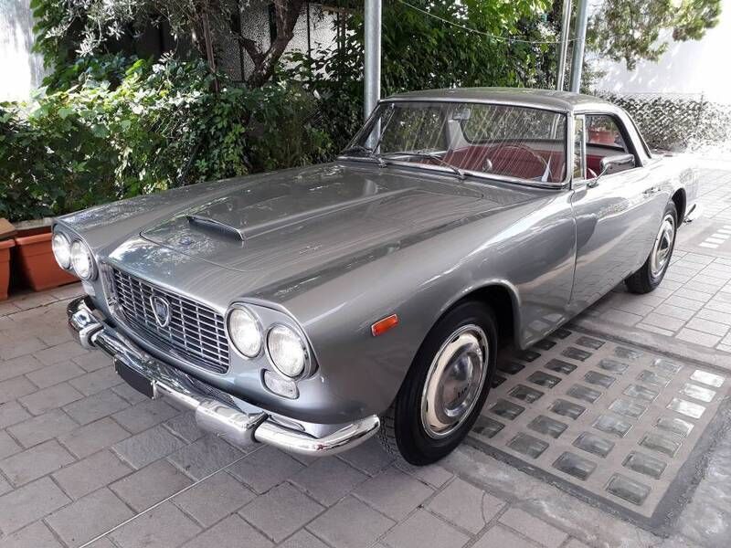Zilver Gebruikt 1961 Lancia Flaminia Coupé | € 88.000 - Afbeelding 1/4
