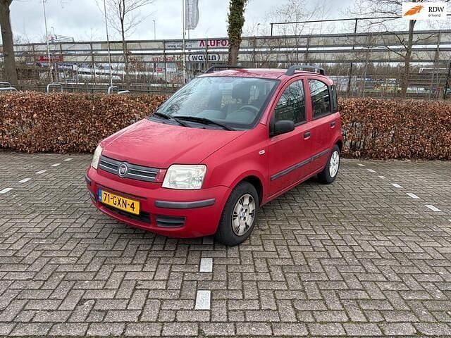 Occasion Fiat Panda 60 PK (44 kW) 2008 Rood (metallic) Hatchback