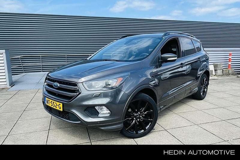 Grijs Gebruikt 2017 Ford Kuga ST-Line SUV | € 17.795 (Eerlijke prijs) - Afbeelding 1/3