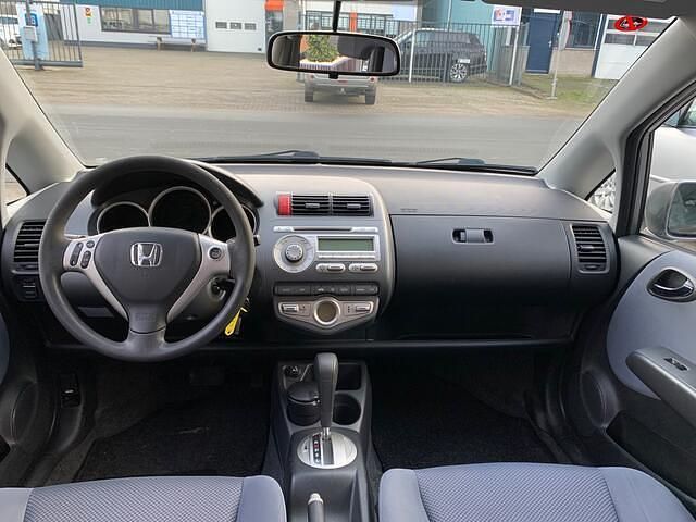 Occasion Honda Jazz LS 83 PK (61 kW) 2005 Grijs Hatchback