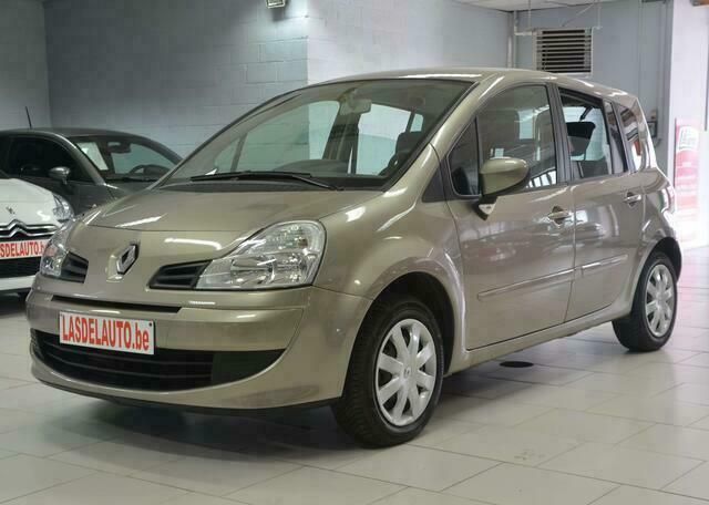 Bruin Gebruikt 2010 Renault Modus MPV | € 5.990 - Afbeelding 1/4