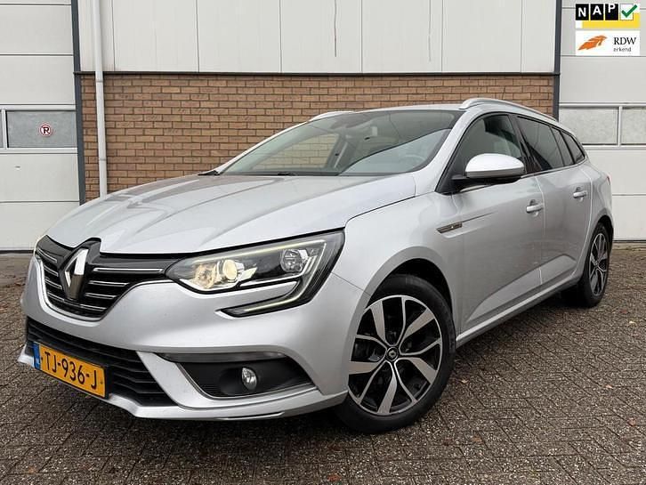 Gebruikt 2018 Renault Mégane IV Bose Edition Stationwagen | € 9.950 (Eerlijke prijs) - Afbeelding 1/4