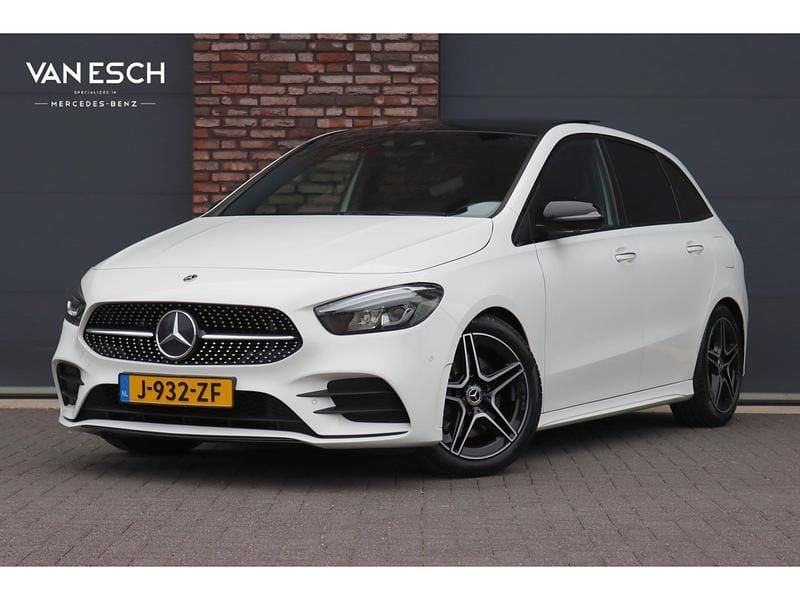 Wit Gebruikt 2020 Mercedes B220 Premium Plus MPV | € 24.500 (Goede deal) - Afbeelding 1/4