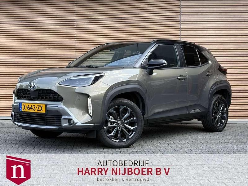 Groen Occasion 2024 Toyota Yaris Cross X-plore SUV | € 28.800 (Eerlijke prijs) - Afbeelding 1/4