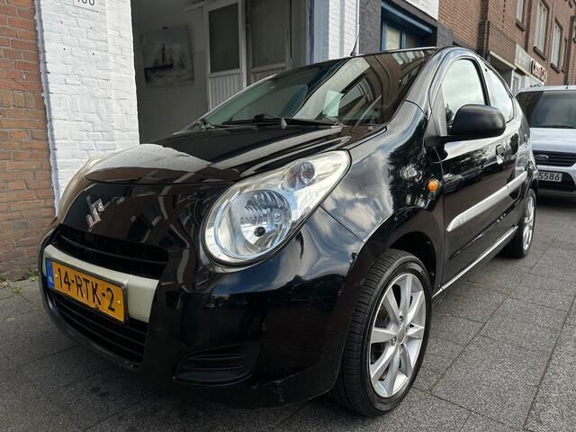 Zwart Gebruikt 2011 Suzuki Alto Hatchback | € 2.950 (Goede deal) - Afbeelding 1/4