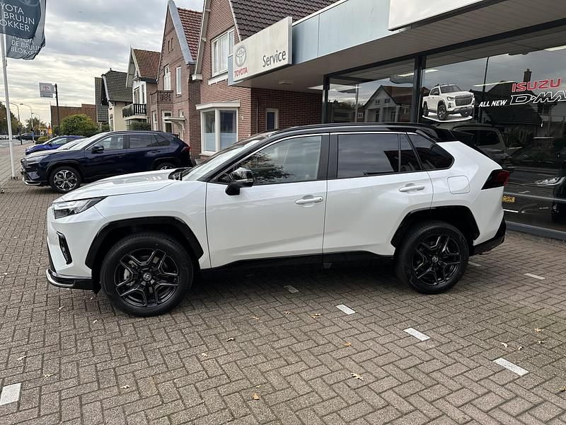 Nieuw Toyota RAV4 Hybrid Sport 306 PK (225 kW) 2025 Wit SUV