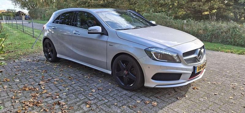 Zilver Gebruikt 2013 Mercedes 250 Ambition Stationwagen | € 16.900 (Duur) - Afbeelding 1/4