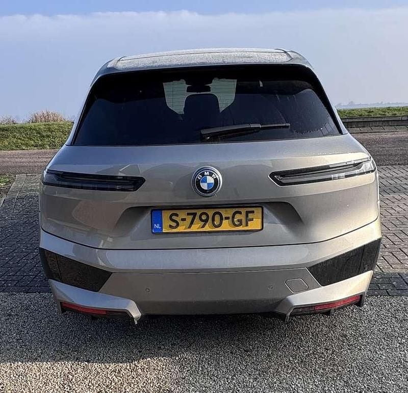 Occasion 2023 BMW iX SUV | € 47.500 (Super prijs) - Afbeelding 1/4