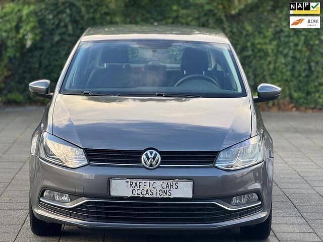Grijs Gebruikt 2014 VW Polo Comfortline Hatchback | € 7.295 (Goede deal) - Afbeelding 1/4