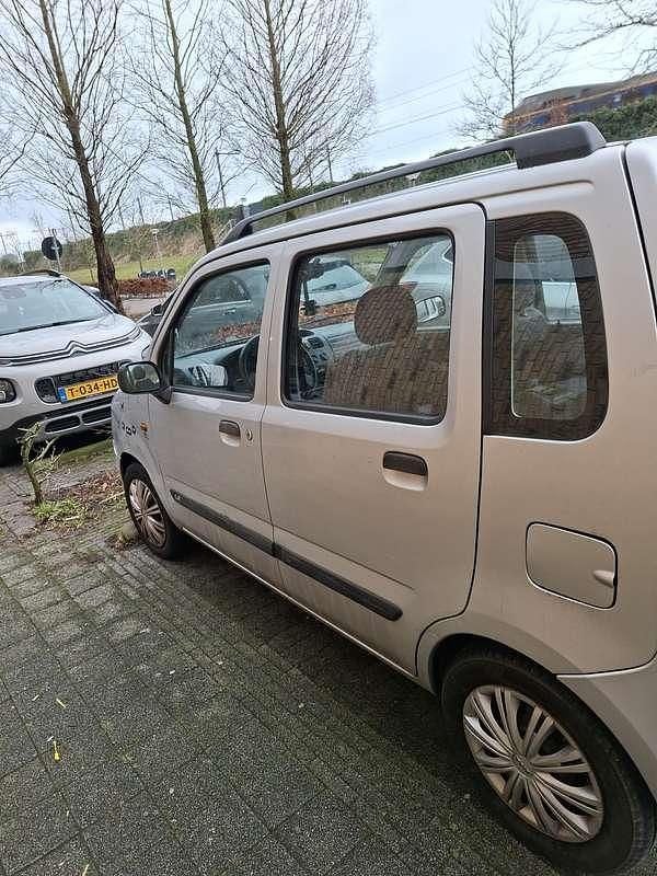 Occasion Suzuki Wagon R+ GLX 94 PK (69 kW) 2004 Grijs MPV